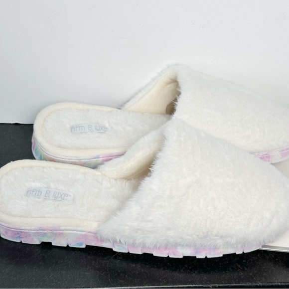 Fifth & Luxe White Faux Fur Slippers Slip-On Outdoor XL 10/11 - Picture 9 of 9
